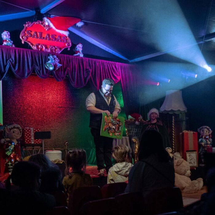 Kinder erleben Zauberei im Kindergarten